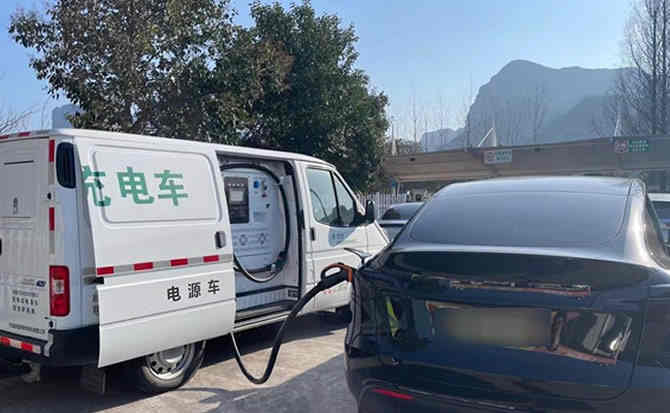 罗甸汽车搭电
